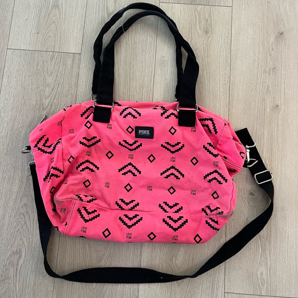 PINK Victoria's Secret Geometric Pink duffel bag